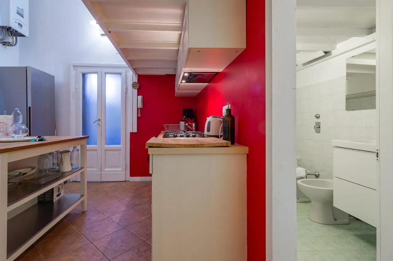Flat In Isola De Castillia 22 Milan Apartment
